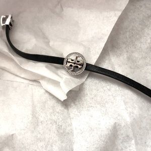 Tory Burch silver bracelet ✨NEVER WORN
